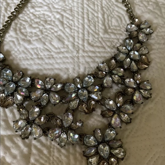 Necklace - Picture 2 of 4